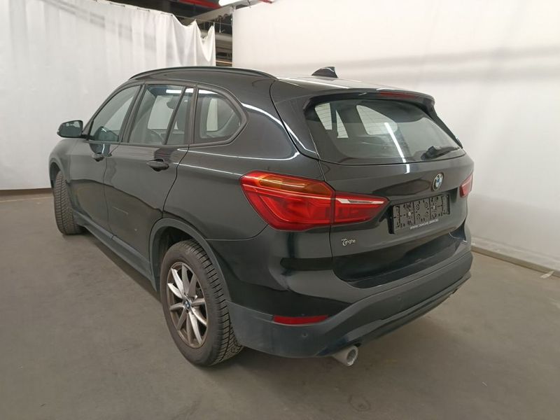 BMW X1 sDrive 16d Lounge 2022 – снимка 4
