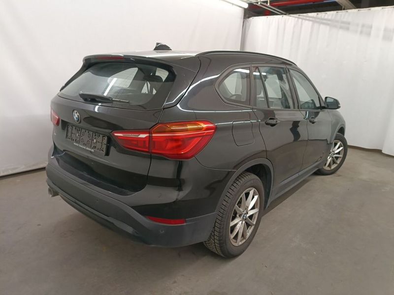 BMW X1 sDrive 16d Lounge 2022 – снимка 5