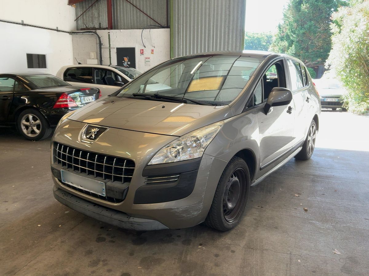 Peugeot 3008 2011