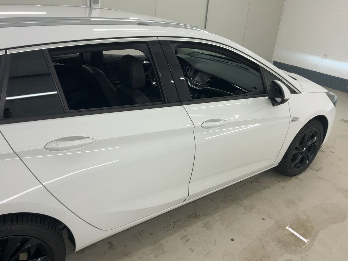 Opel Astra 2020 — photo 11