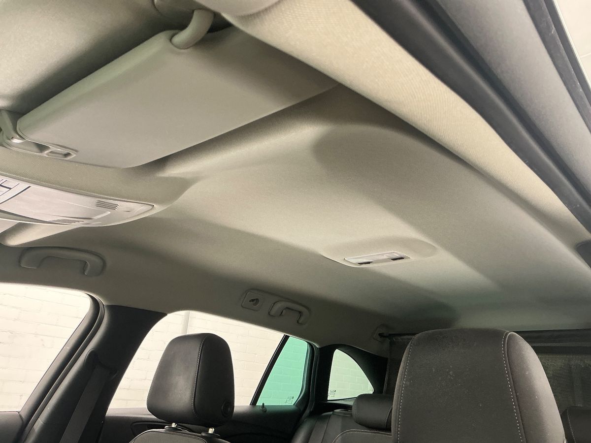 Opel Astra 2020 — photo 29
