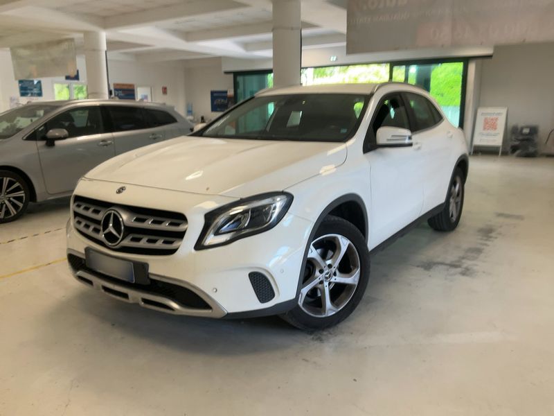 Mercedes-Benz GLA-Klasse