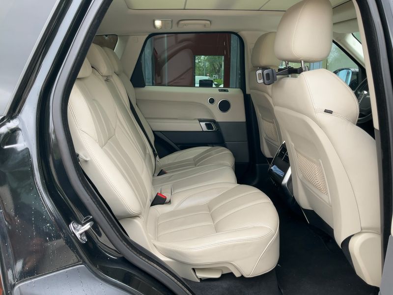 Land Rover Range Rover Sport 3.0 V6 TDI HSE Dynamic — zdjęcie 14