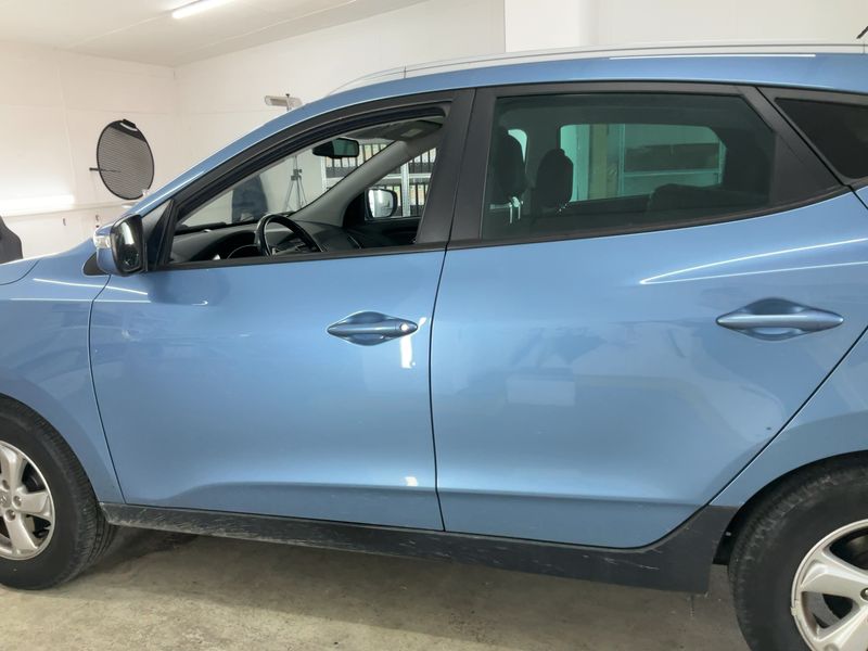 Hyundai ix35 1.6 5 Star Edition 2WD — zdjęcie 4
