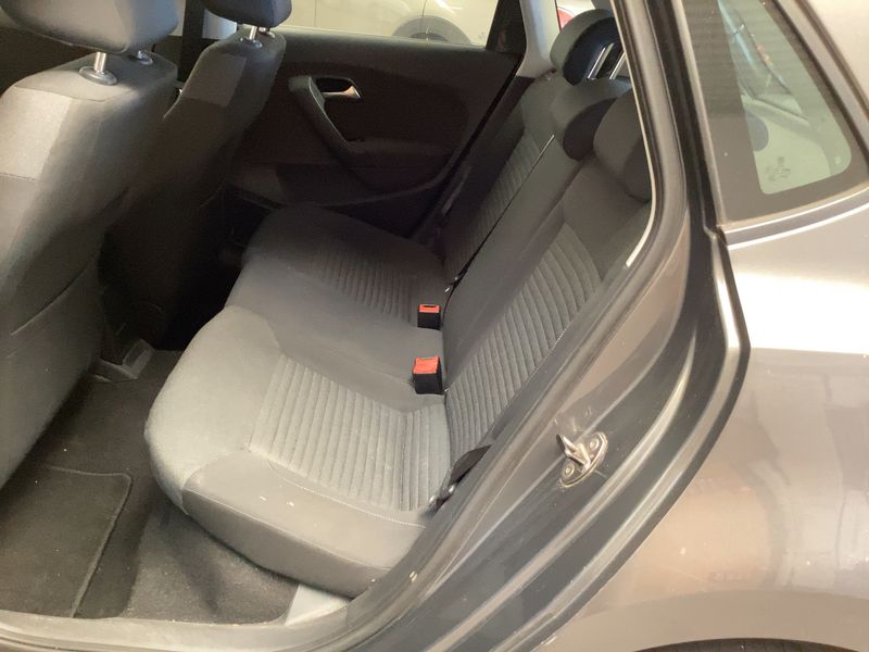 Volkswagen Polo 1.2 TDI Comfortline — zdjęcie 14