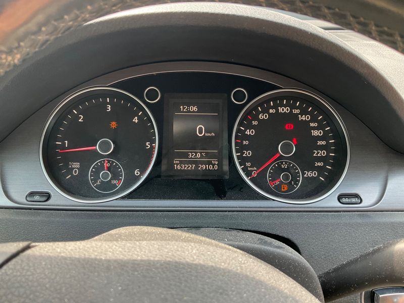 Volkswagen Passat 1.6 TDI Comfortline BlueMotion Tech — zdjęcie 4