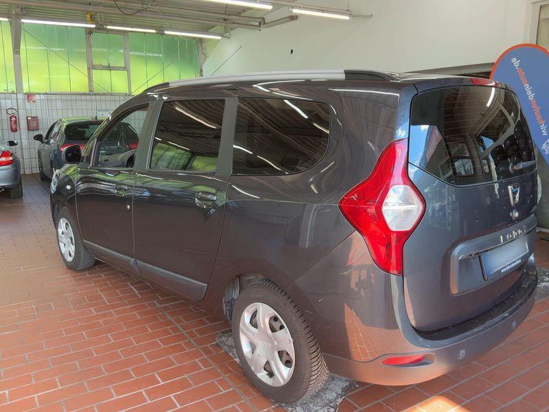 Dacia Lodgy 1.6 SCe Comfort 2019 – снимка 6