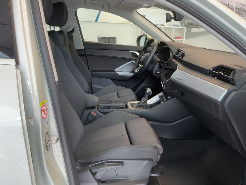 Audi Q3 Sportback 40 TFSI quattro S line — zdjęcie 11