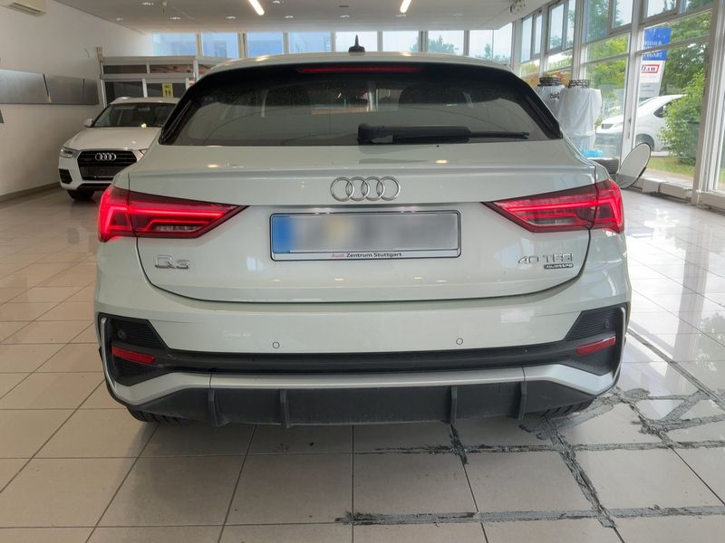 Audi Q3 Sportback 40 TFSI quattro S line — zdjęcie 5