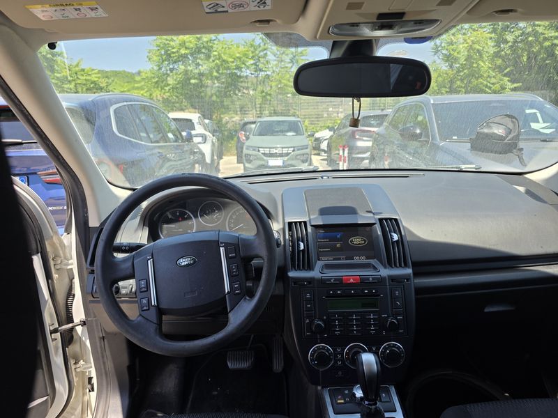 Land Rover Freelander 2.2 Td4 SD4 S — zdjęcie 10