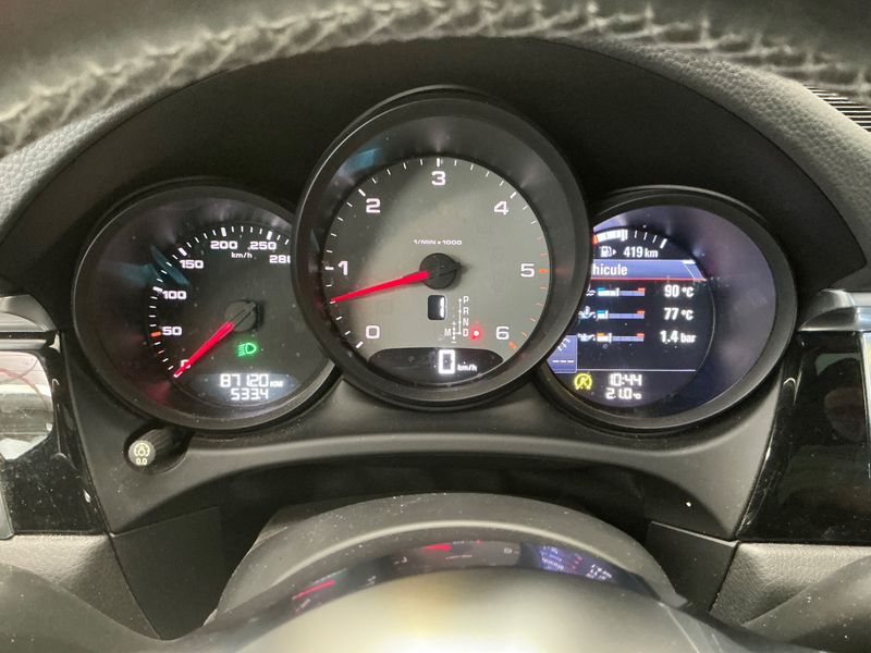 Porsche Macan S Diesel — zdjęcie 13