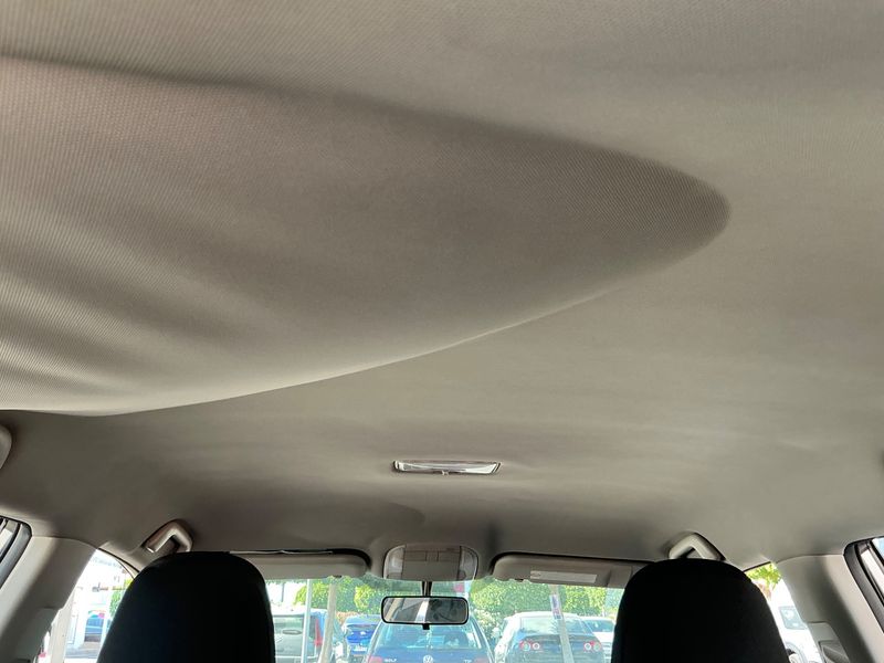 Toyota Auris 2.0 D-4D Luna 2008 – снимка 30