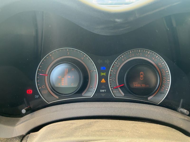 Toyota Auris 2.0 D-4D Luna 2008 – снимка 18