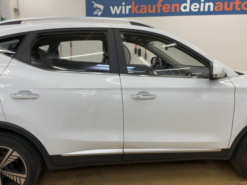 MG ZS electric drive 105 kW Luxury — zdjęcie 7