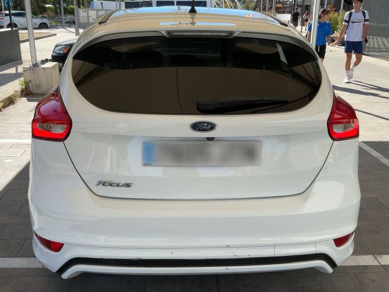 Ford Focus 1.5 TDCi ST-Line — zdjęcie 5
