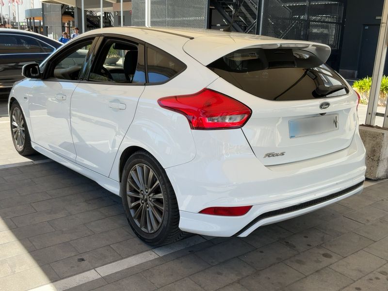 Ford Focus 1.5 TDCi ST-Line — zdjęcie 3