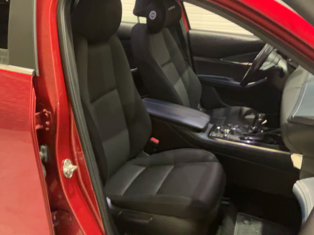 Mazda CX-30 2020 — photo 17