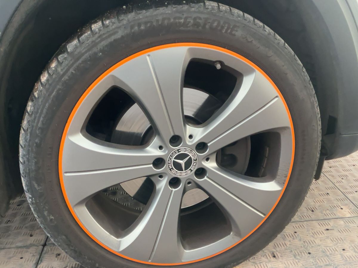 Mercedes-Benz GLB-Klasse 2020 — photo 12