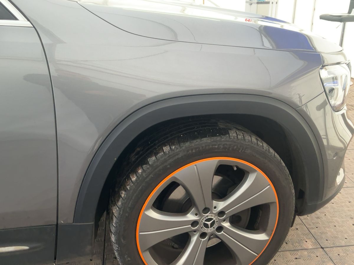 Mercedes-Benz GLB-Klasse 2020 — photo 13