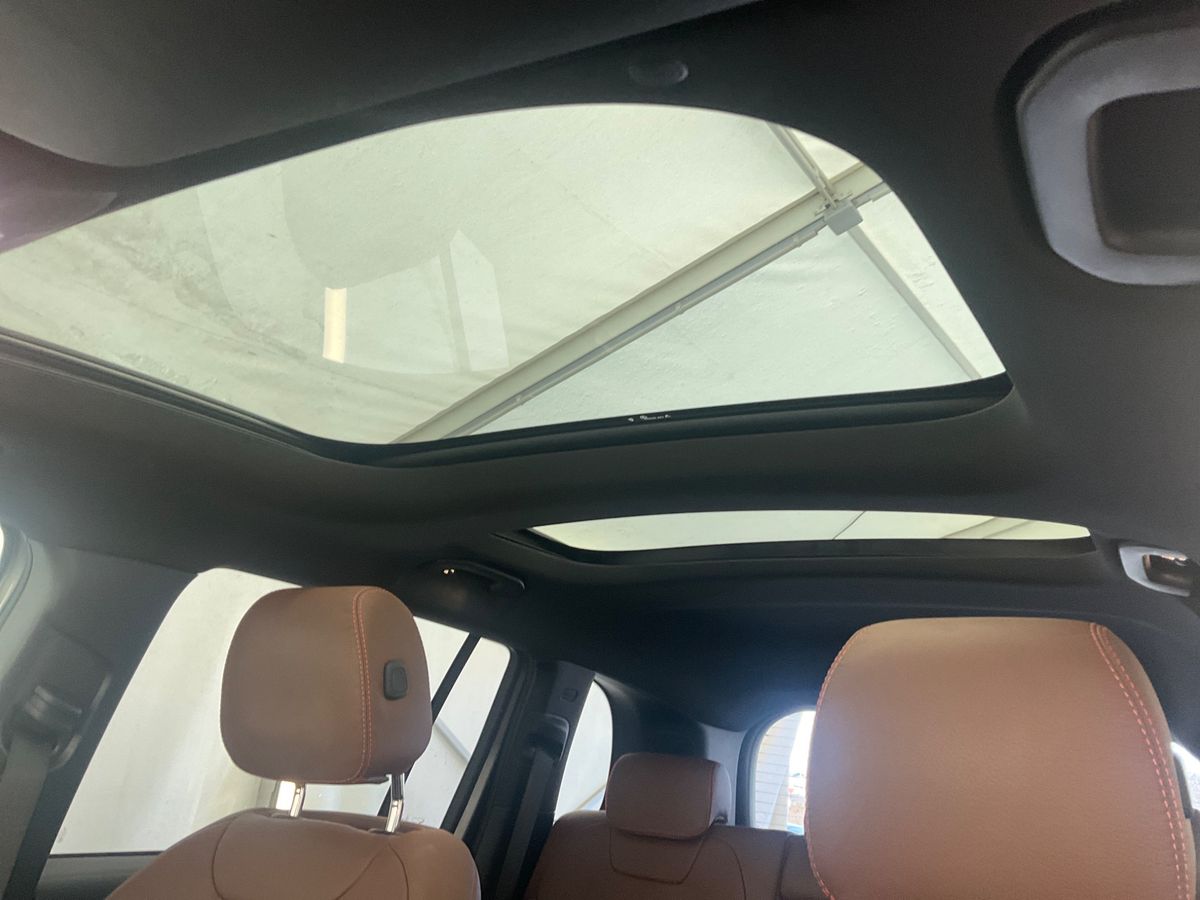 Mercedes-Benz GLB-Klasse 2020 — photo 25