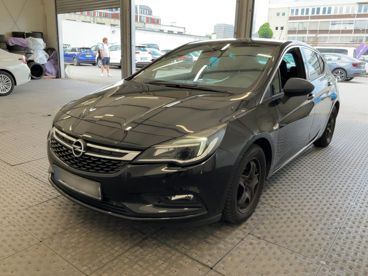 Opel Astra 2015