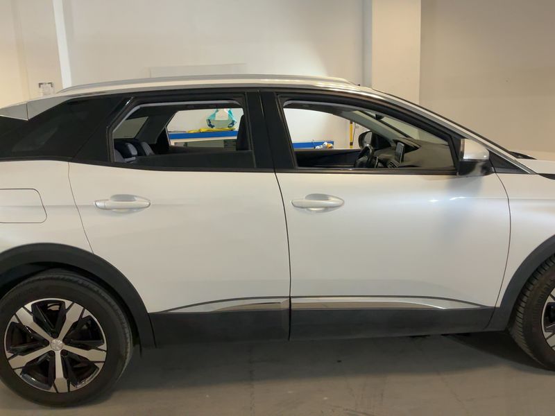 Peugeot 3008 1.2 PureTech Allure — zdjęcie 7