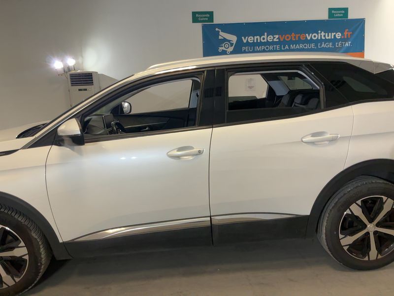 Peugeot 3008 1.2 PureTech Allure — zdjęcie 4