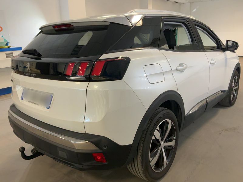 Peugeot 3008 1.2 PureTech Allure — zdjęcie 6