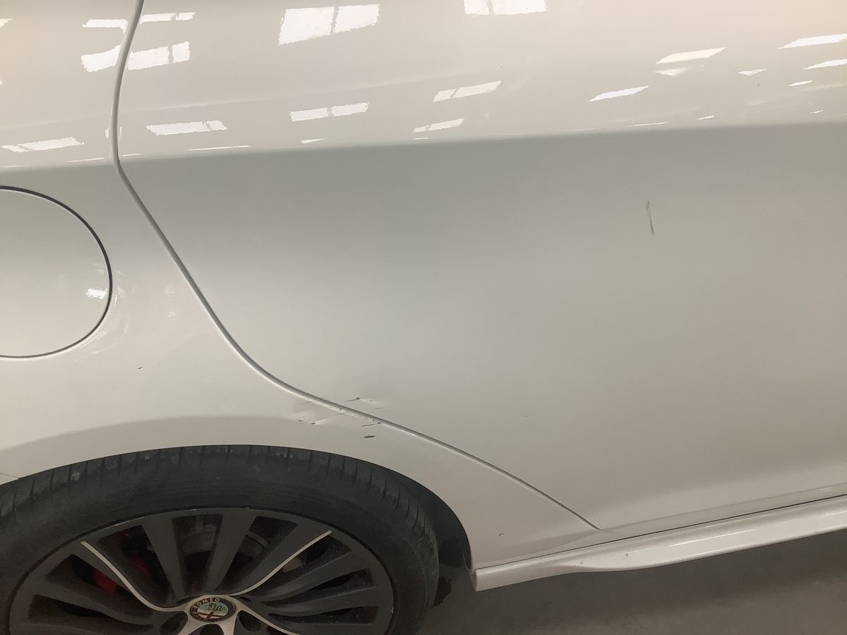 Alfa Romeo 2015 — photo 40