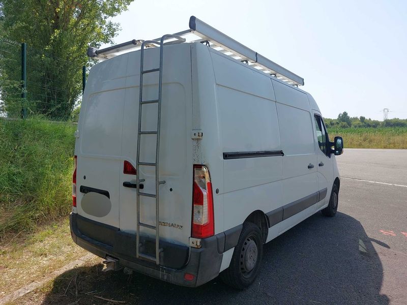 Renault Master 2.3 dCi L2H2 3,3 Grand Confort — zdjęcie 5