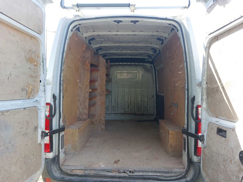 Renault Master 2.3 dCi L2H2 3,3 Grand Confort — zdjęcie 9