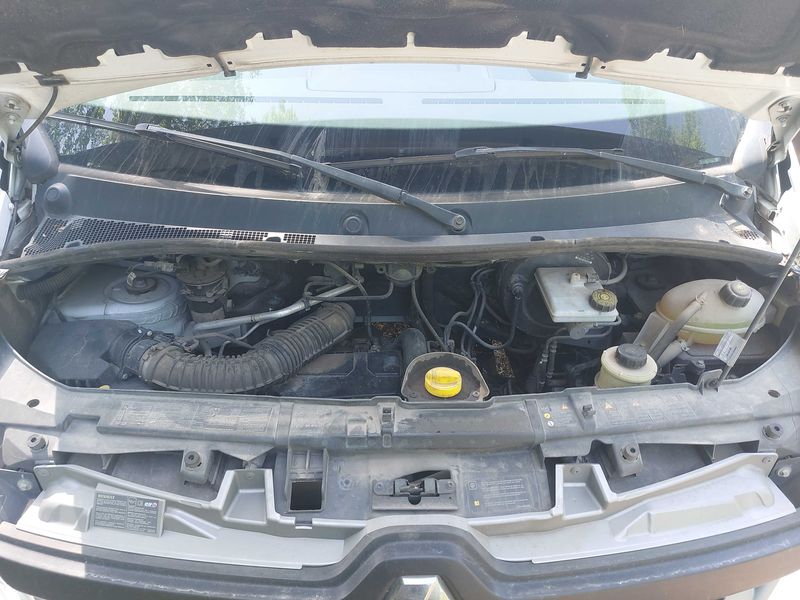 Renault Master 2.3 dCi L2H2 3,3 Grand Confort — zdjęcie 8