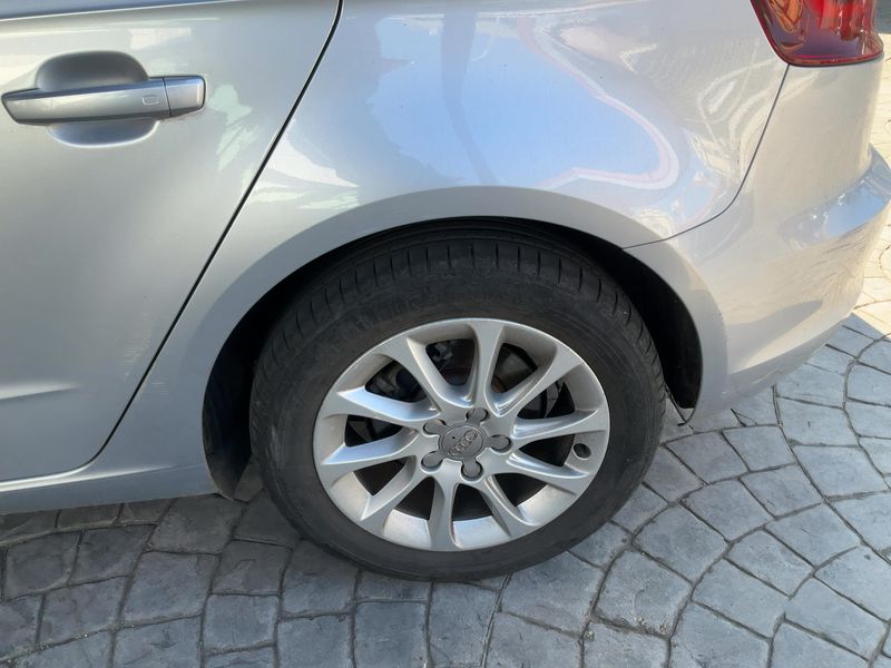 Audi A3 Sportback 1.6 TDI Attraction 2014 – снимка 5