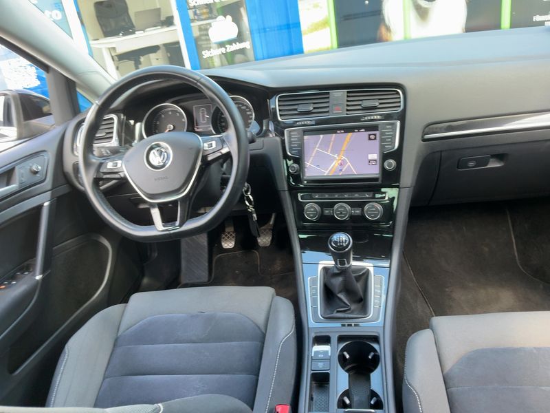 Volkswagen Golf VII 1.4 TSI Highline BlueMotion Tech — zdjęcie 12