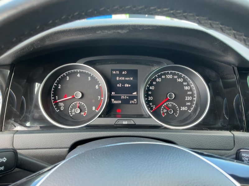 Volkswagen Golf VII 1.4 TSI Highline BlueMotion Tech — zdjęcie 13