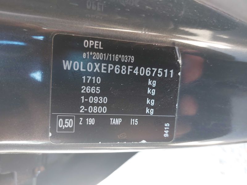 Opel Corsa 1.3 CDTI Edition ecoFlex — zdjęcie 15