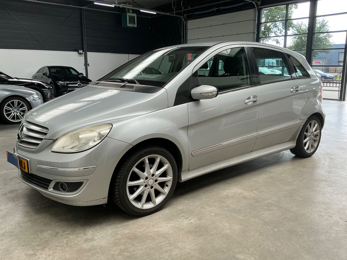 Mercedes-Benz B-Klasse 2006 — photo 1