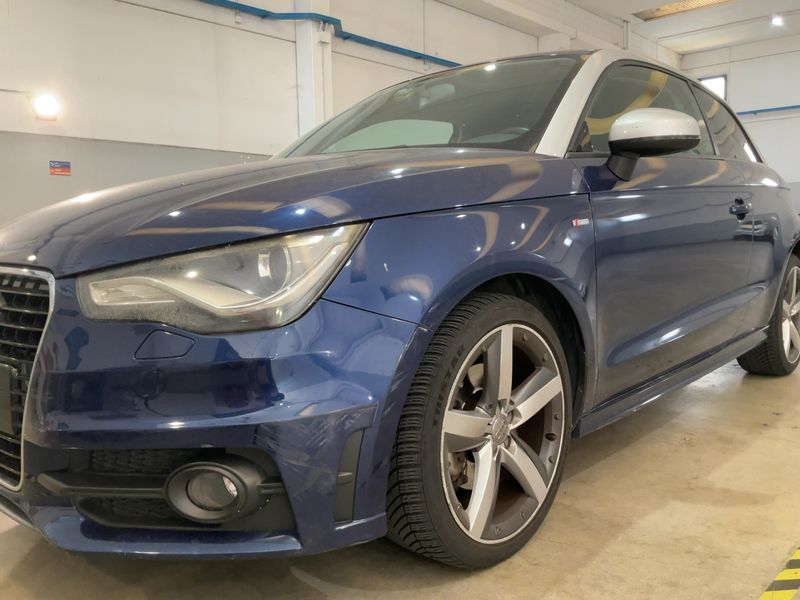 Audi A1 1.4 TFSI Ambition — zdjęcie 2