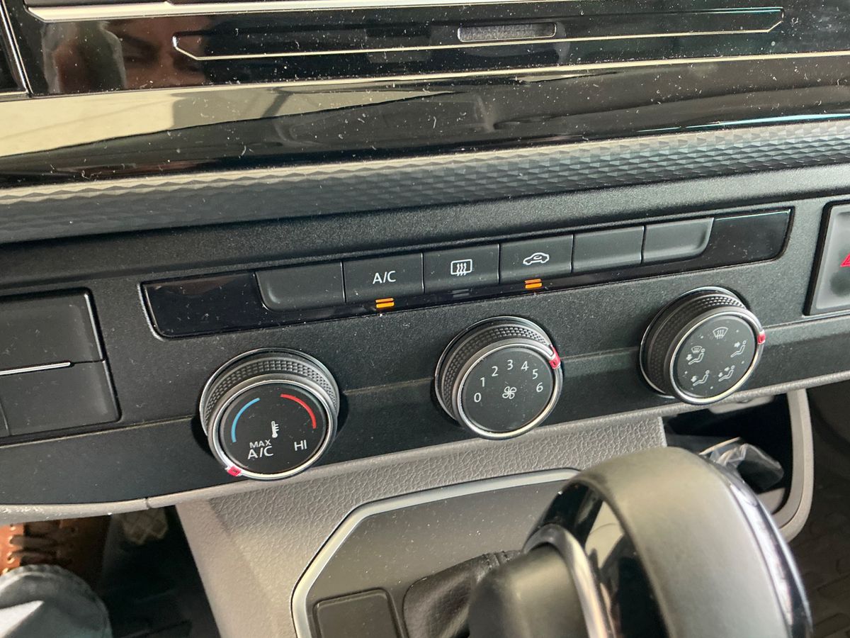 Volkswagen T6 2021 — photo 28