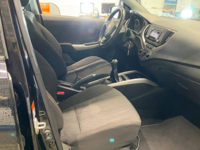 Suzuki Baleno 1.2 DualJet Basic — zdjęcie 11