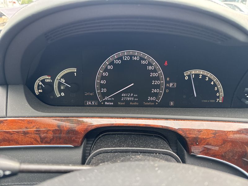 Mercedes-Benz S-Klasse S 500 L — zdjęcie 12