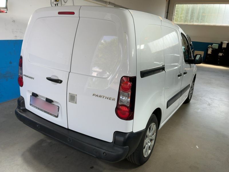 Peugeot Partner 1.6 Blue-HDi L1 Premium Pack 2017 – снимка 8
