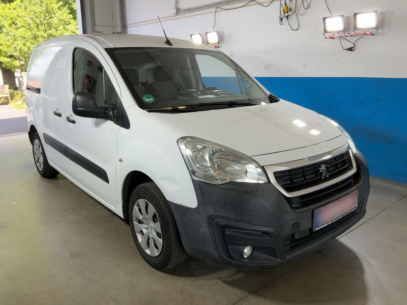 Peugeot Partner 1.6 Blue-HDi L1 Premium Pack 2017 – снимка 12