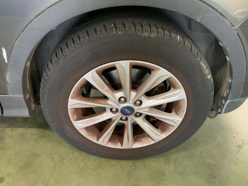 Ford Kuga 2.0 TDCi Titanium 2014 – снимка 11