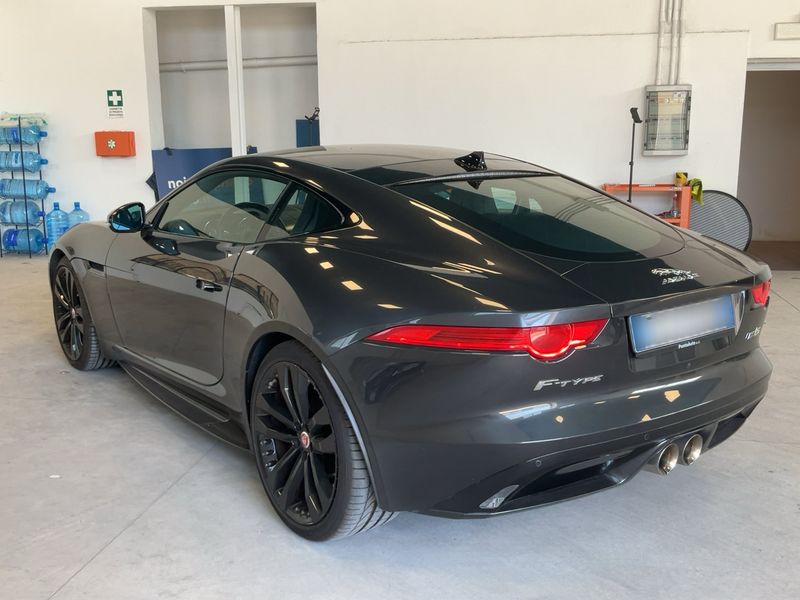 Jaguar F-TYPE 3.0 V6 S AWD — zdjęcie 3