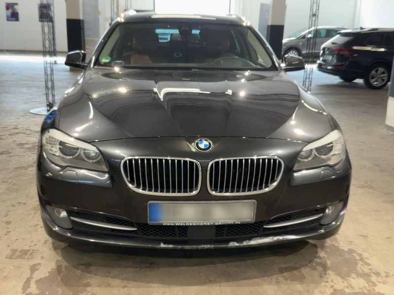 BMW 5er 530d xDrive 2013 – снимка 14