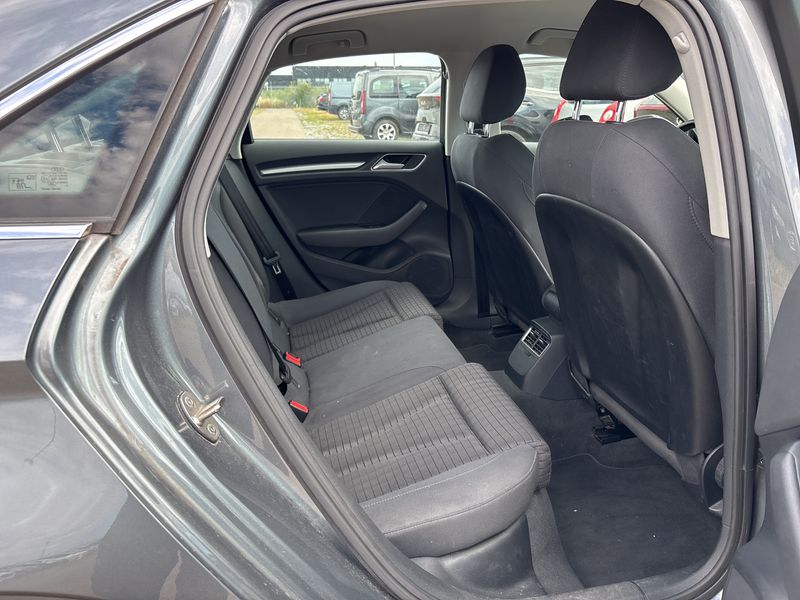 Audi A3 Limousine 2.0 TDI Ambition — zdjęcie 14