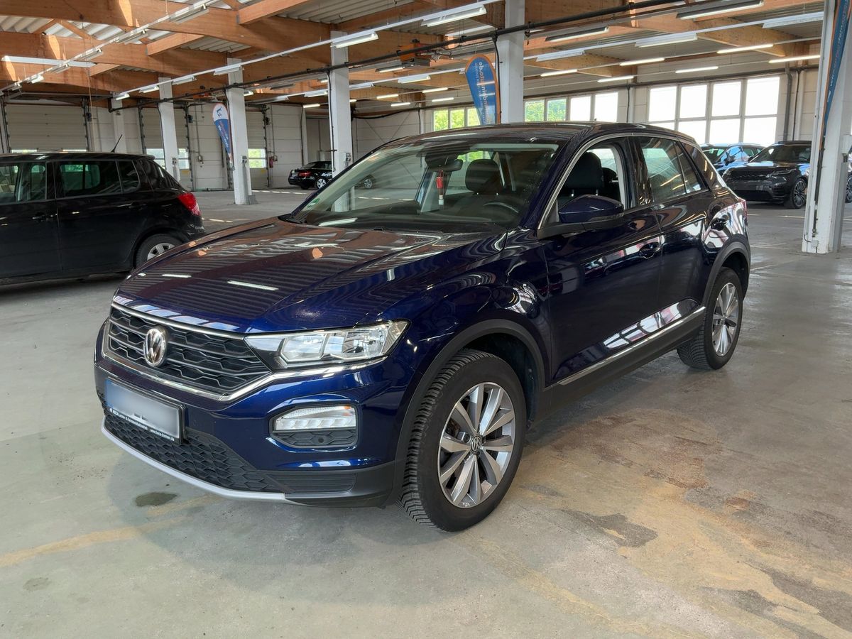 Volkswagen T-Roc 2020 — photo 1