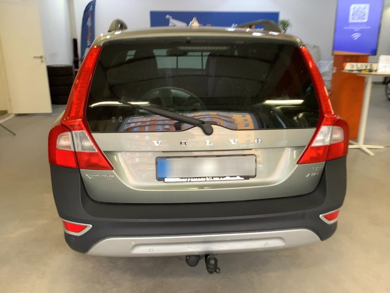 Volvo XC70 3.2 Momentum AWD — zdjęcie 5