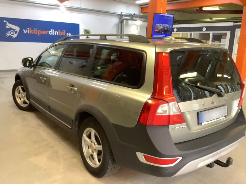 Volvo XC70 3.2 Momentum AWD — zdjęcie 3
